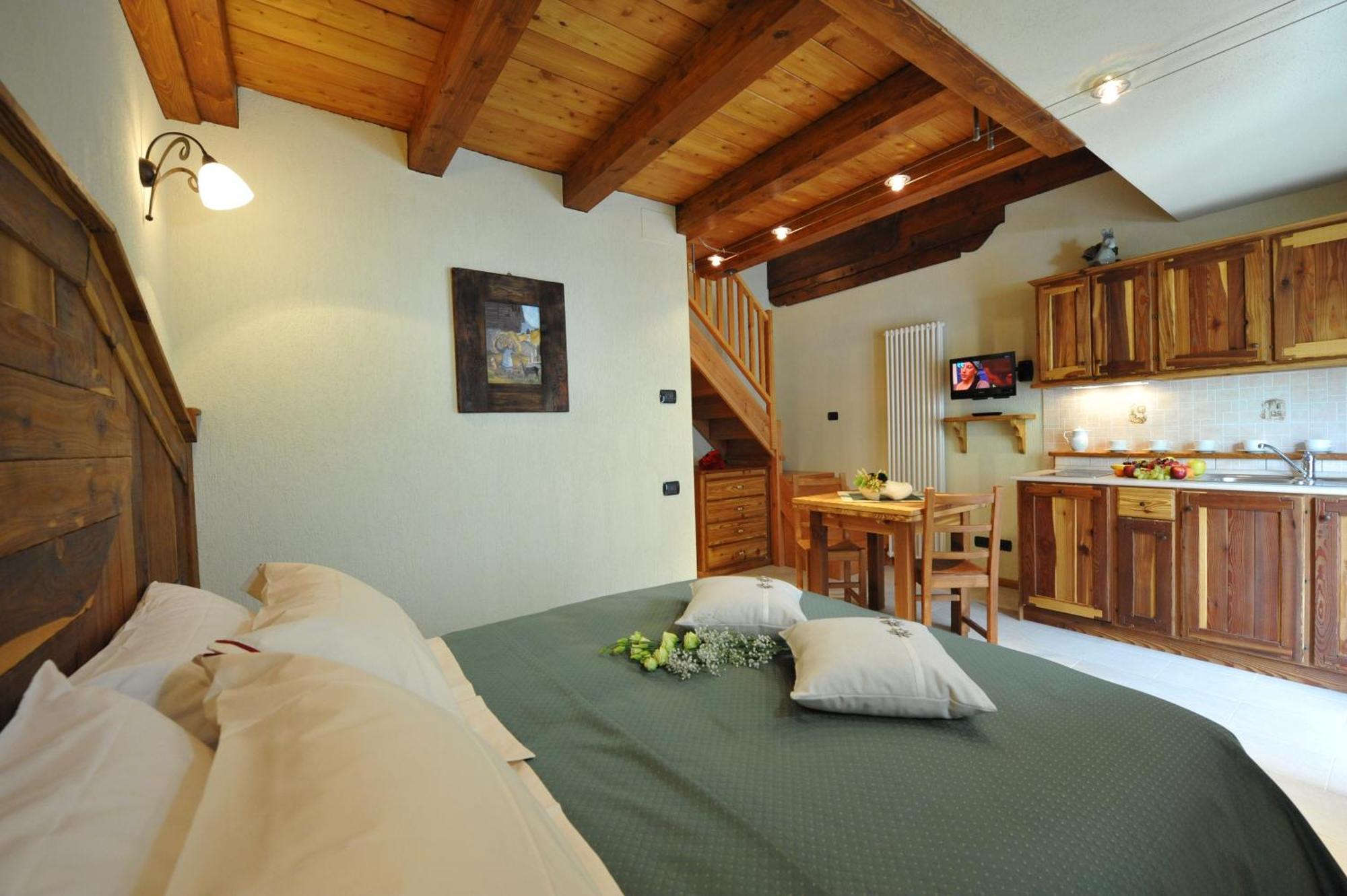 Gresil Residence Champoluc Εξωτερικό φωτογραφία